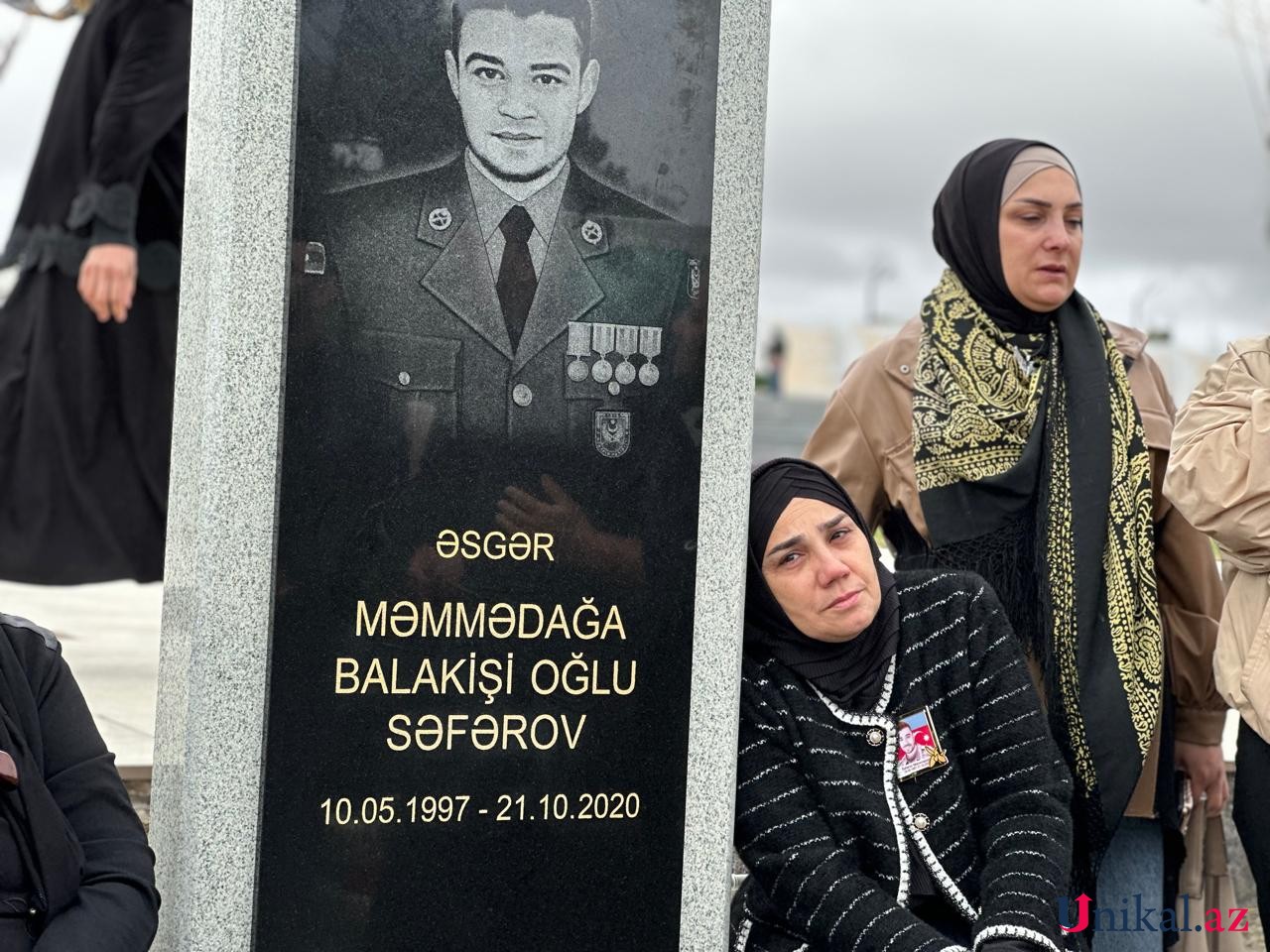 Dövlət rəsmiləri Zəfər parkını ziyarət edir - FOTOLAR (VİDEO)